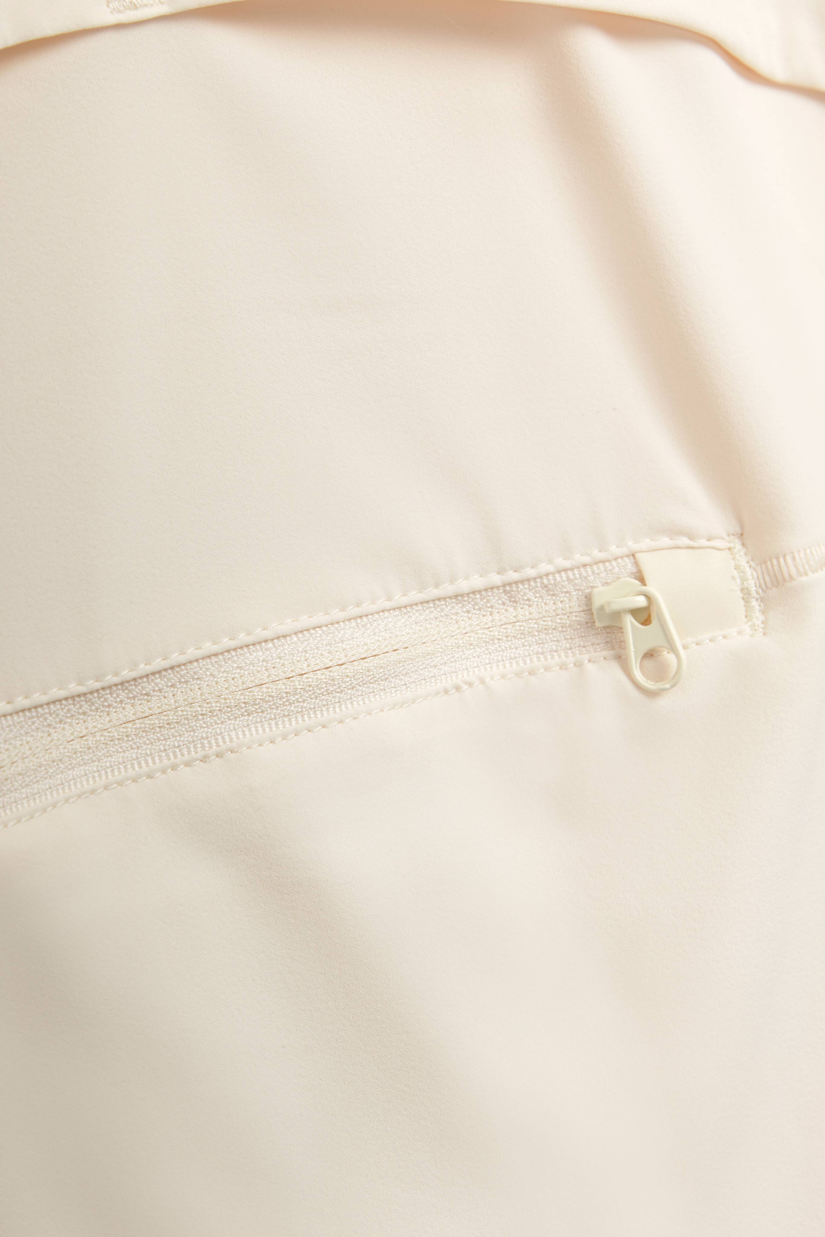 Windluxe® Jacket - Butter Yellow